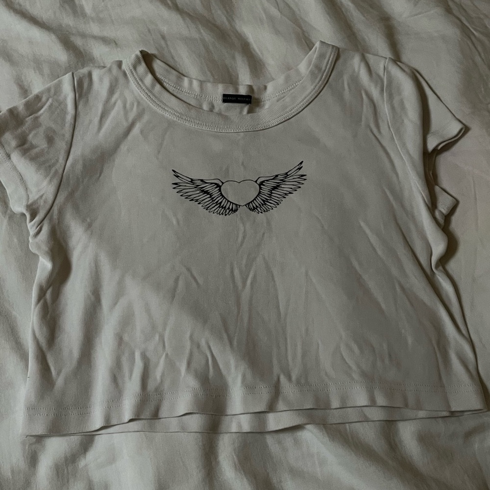adorable heart tee 🩷